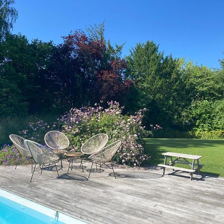 Bed and Breakfast Les Glycines Croix Екстер'єр фото