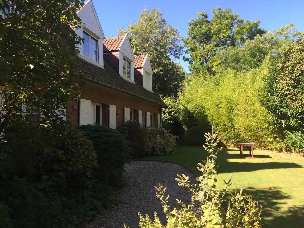 Bed and Breakfast Les Glycines Croix Екстер'єр фото