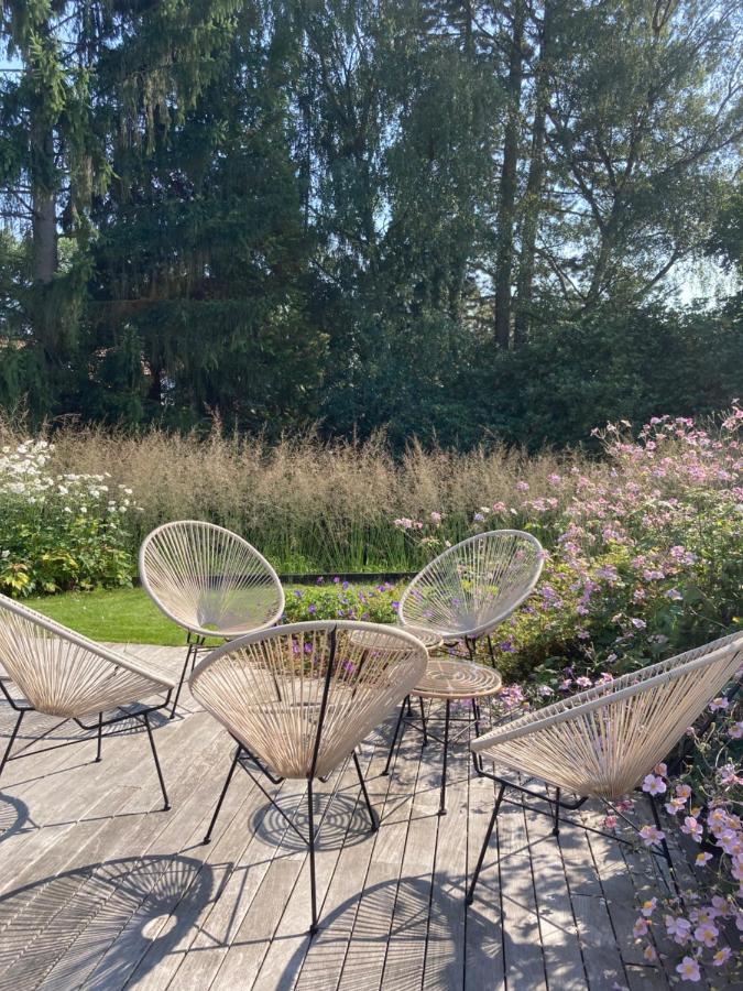 Bed and Breakfast Les Glycines Croix Екстер'єр фото